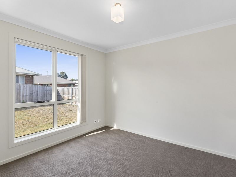 12 Kitty Way, Kingston TAS 7050