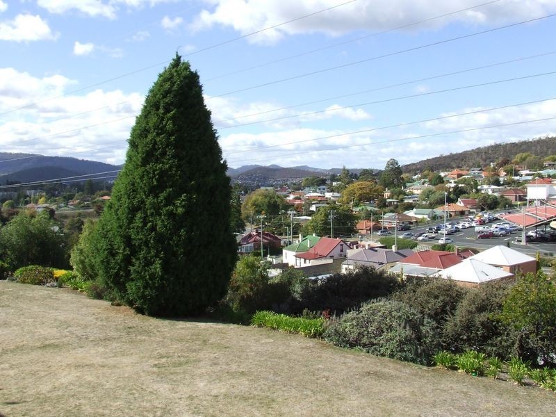 7/5 Marsh Street, New Town TAS 7008