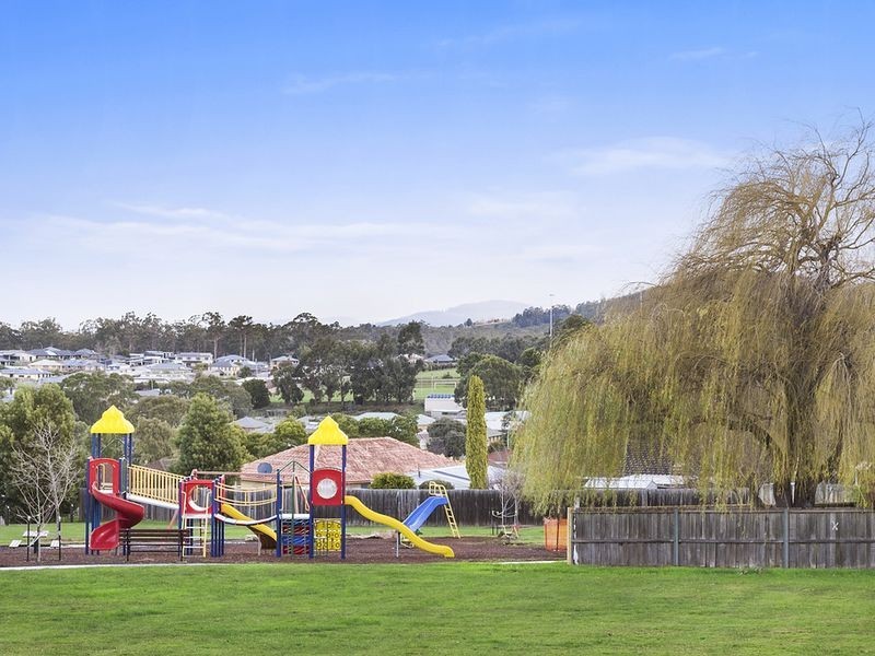 2/2 Tonic Hill Court, Kingston TAS 7050