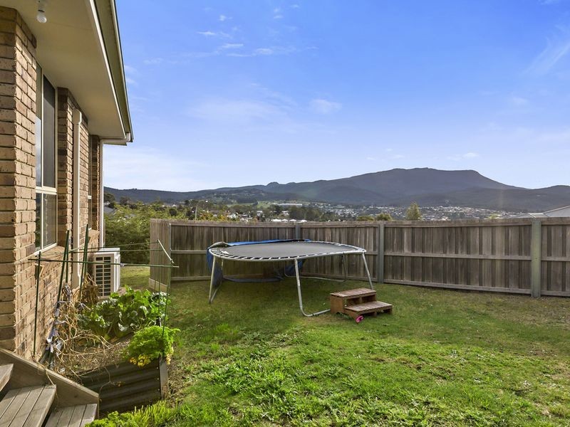 25 Fairview Drive, Kingston TAS 7050