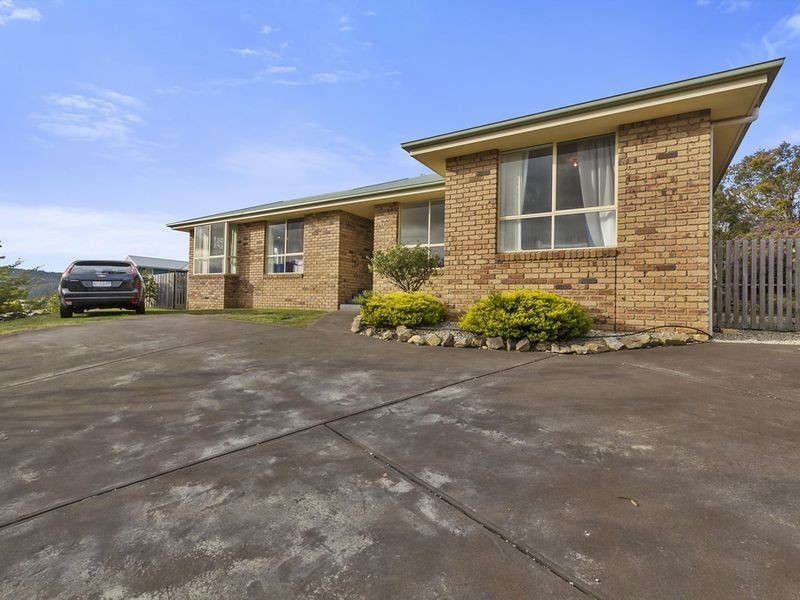 25 Fairview Drive, Kingston TAS 7050