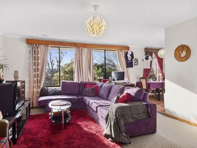 2/28 Mount Royal Road, Kingston Beach TAS 7050