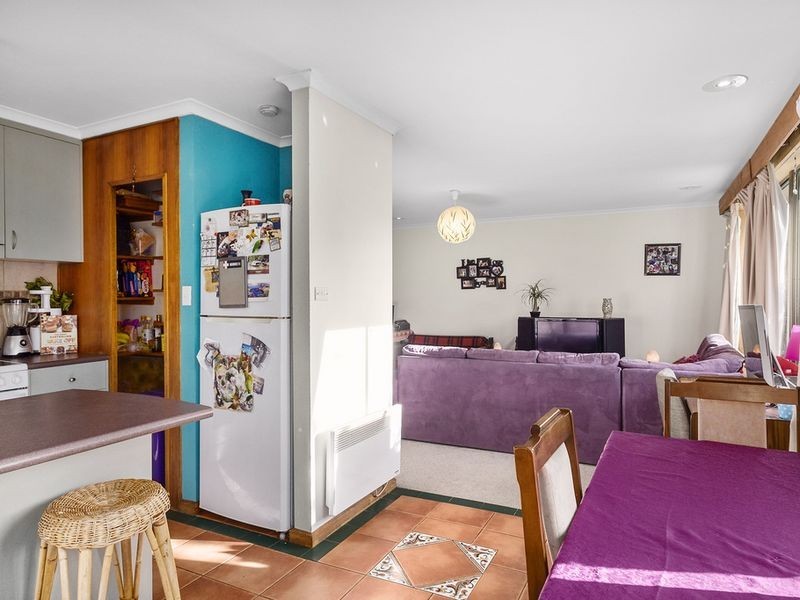 2/28 Mount Royal Road, Kingston Beach TAS 7050