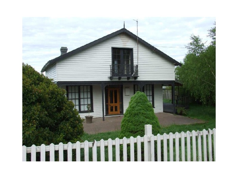 1 Crabtree Road, Grove TAS 7109