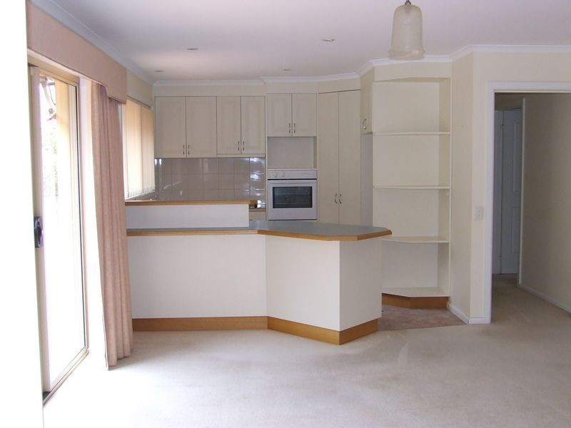 2 Lorikeet Street, Kingston TAS 7050