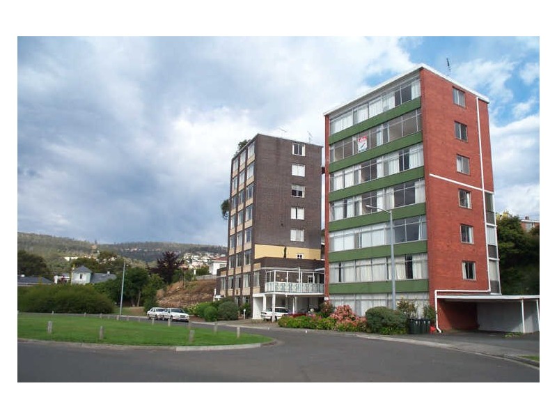6/52 Marieville Esplanade, Sandy Bay TAS 7005