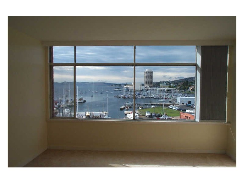 6/52 Marieville Esplanade, Sandy Bay TAS 7005