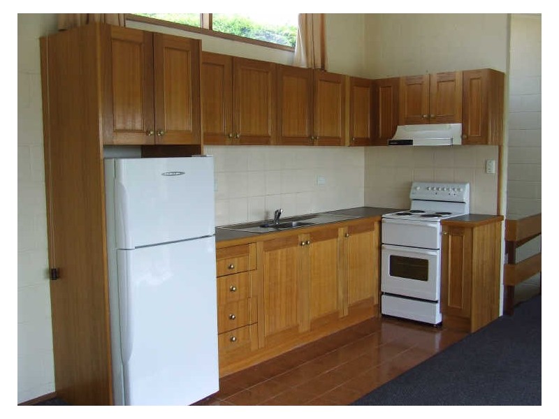 2/1 Tanina Street, Kingston Beach TAS 7050