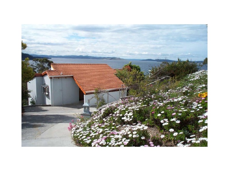 84 Mirramar Park, Blackmans Bay TAS 7052