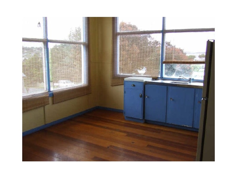 206 Roslyn Avenue, Blackmans Bay TAS 7052