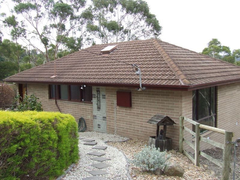 30 Cades Drive, Kingston TAS 7050