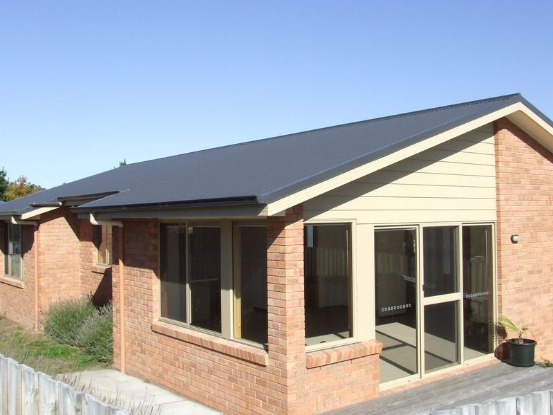 4/103 Redwood Road, Kingston TAS 7050