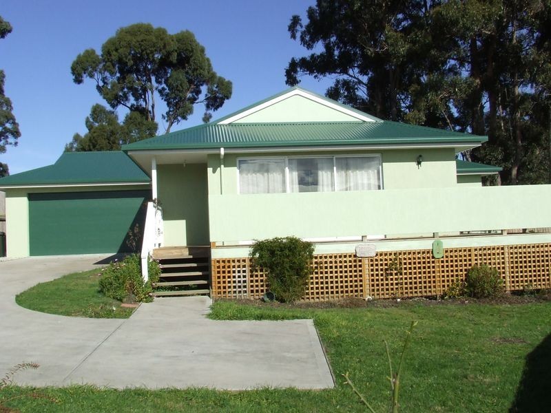 9 Plum Tree Close, Huonville TAS 7109