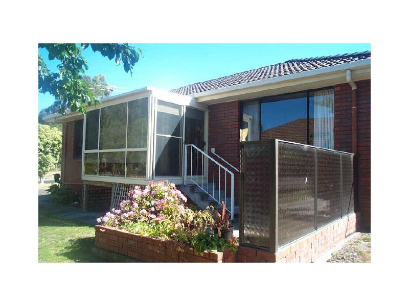 1/15 Denison Street, Kingston TAS 7050