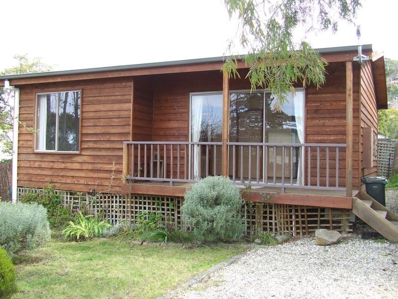 13A Jenkins Street, Taroona TAS 7053