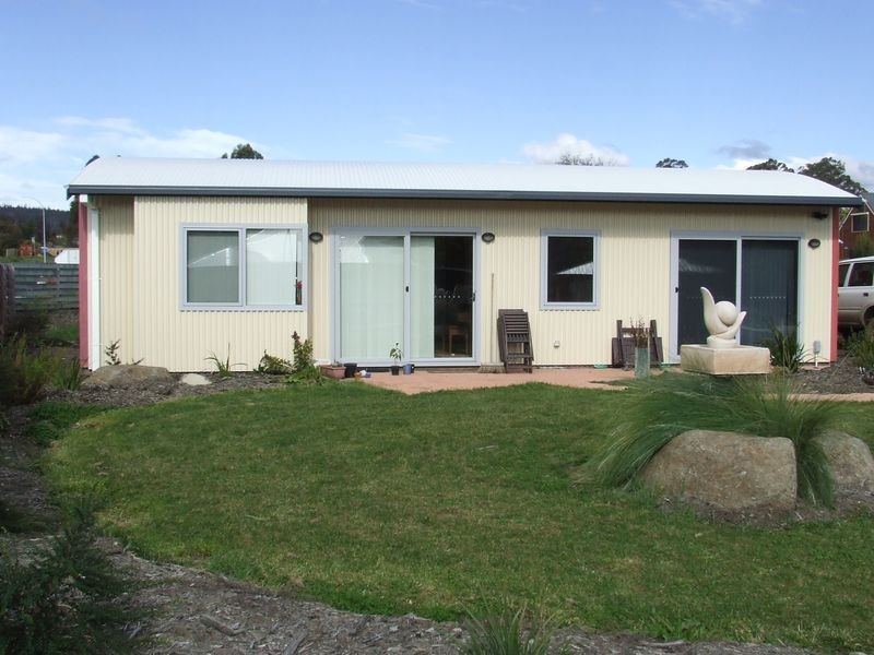 8 Snowgum Drive, Snug TAS 7054