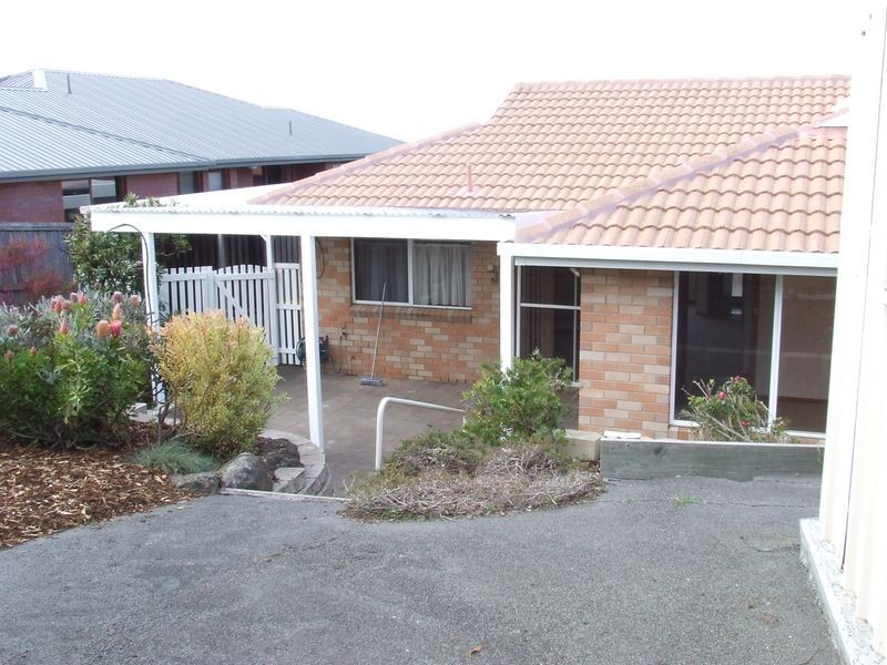 3 Edison Avenue, Blackmans Bay TAS 7052