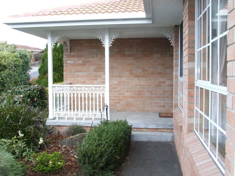 3 Edison Avenue, Blackmans Bay TAS 7052