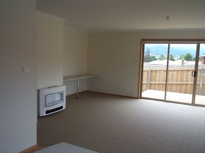 5/103 Redwood Road, Kingston TAS 7050