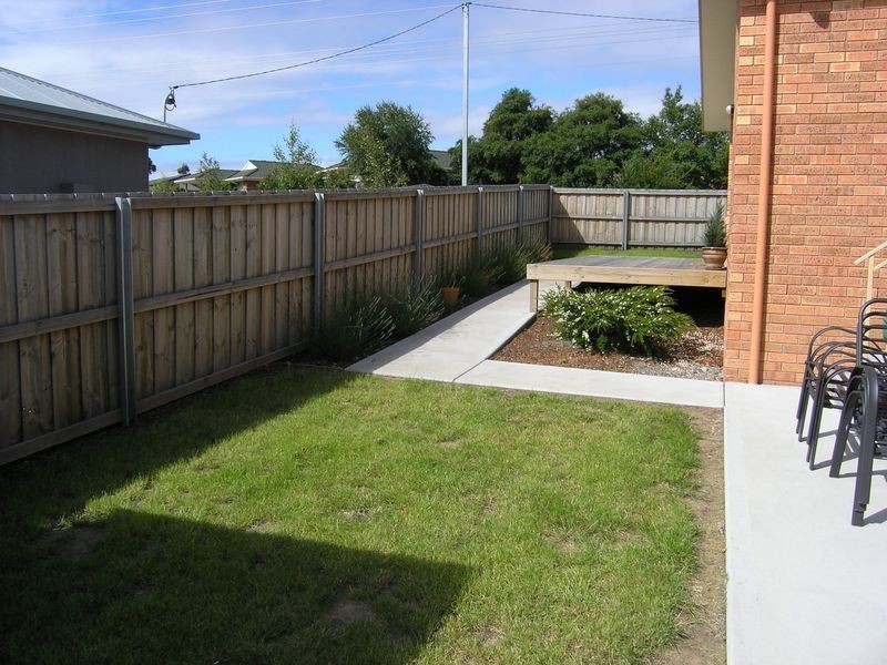 5/103 Redwood Road, Kingston TAS 7050