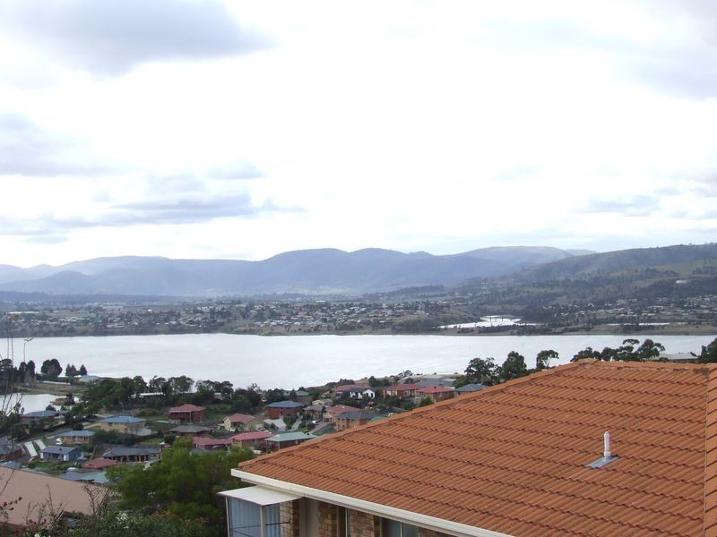 1/44 Seddon Street, Austins Ferry TAS 7011