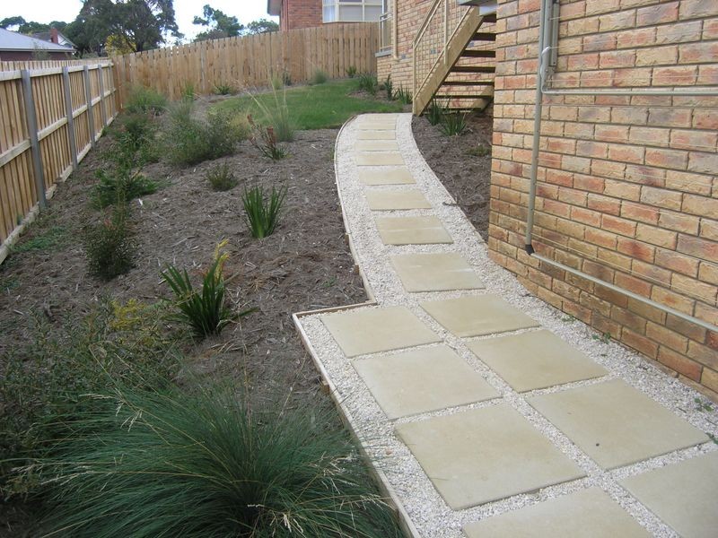 2/153 Summerleas Road, Kingston TAS 7050