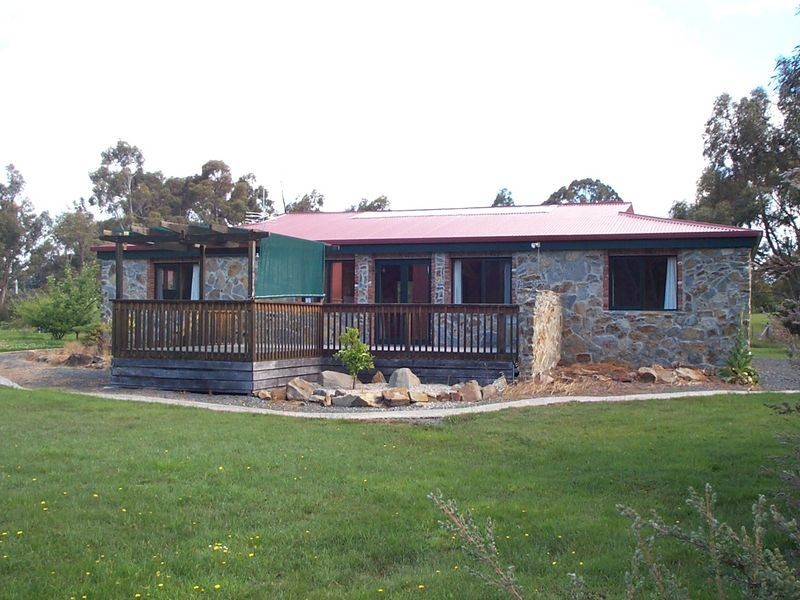 576 Leslie Road, Leslie Vale TAS 7054