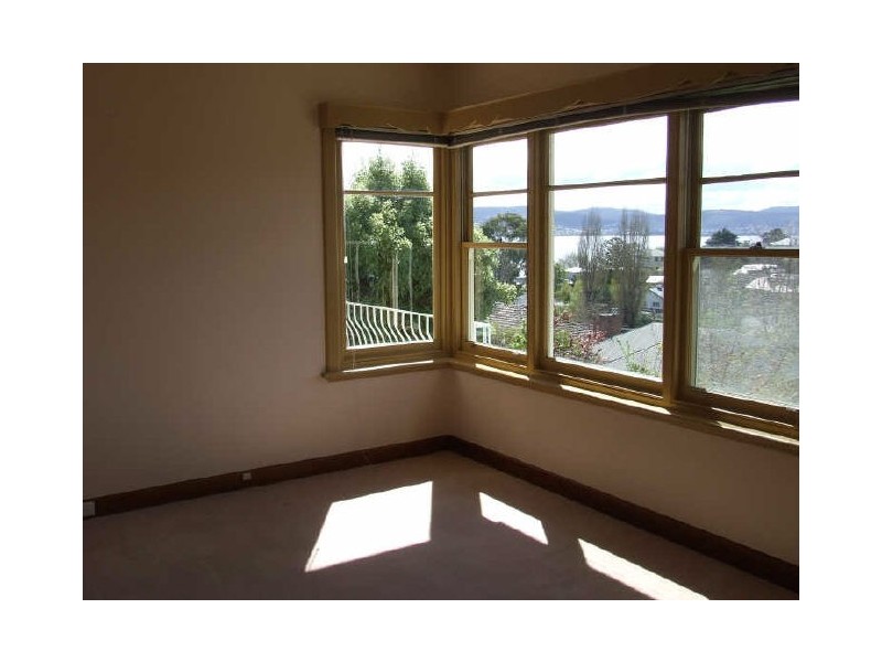 22 Willowdene Avenue, Sandy Bay TAS 7005