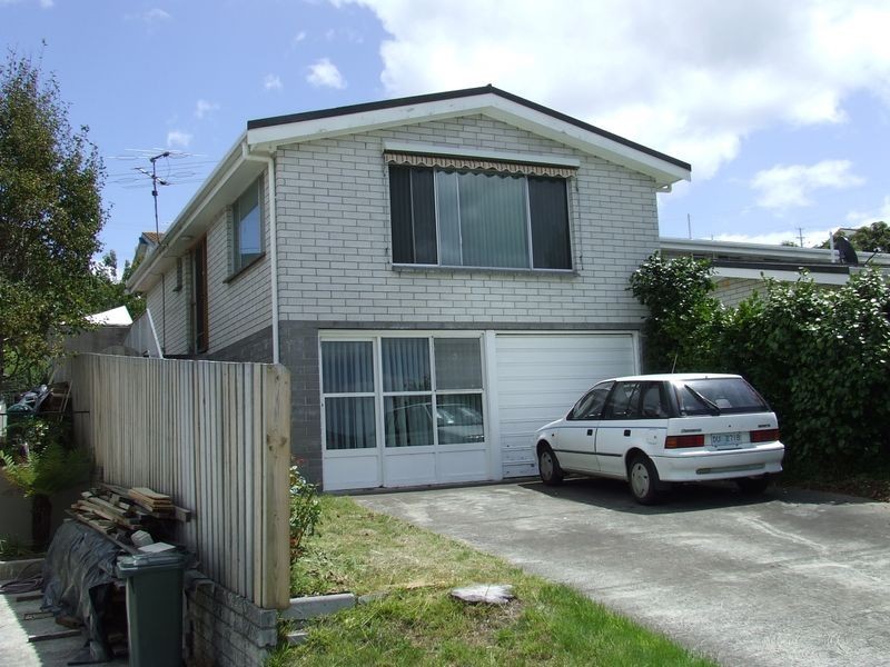 1/62 Ocean Esplanade, Blackmans Bay TAS 7052