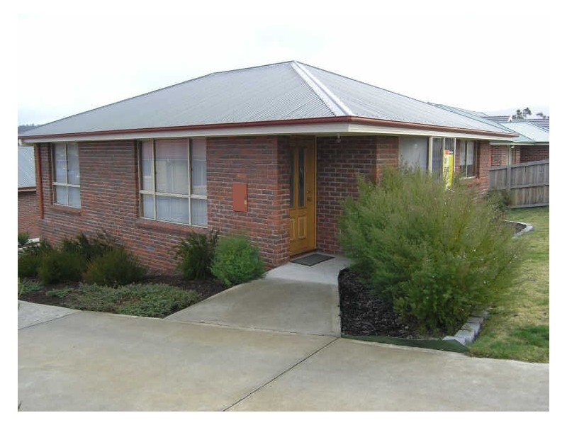1/5 Kingfisher Street, Kingston TAS 7050