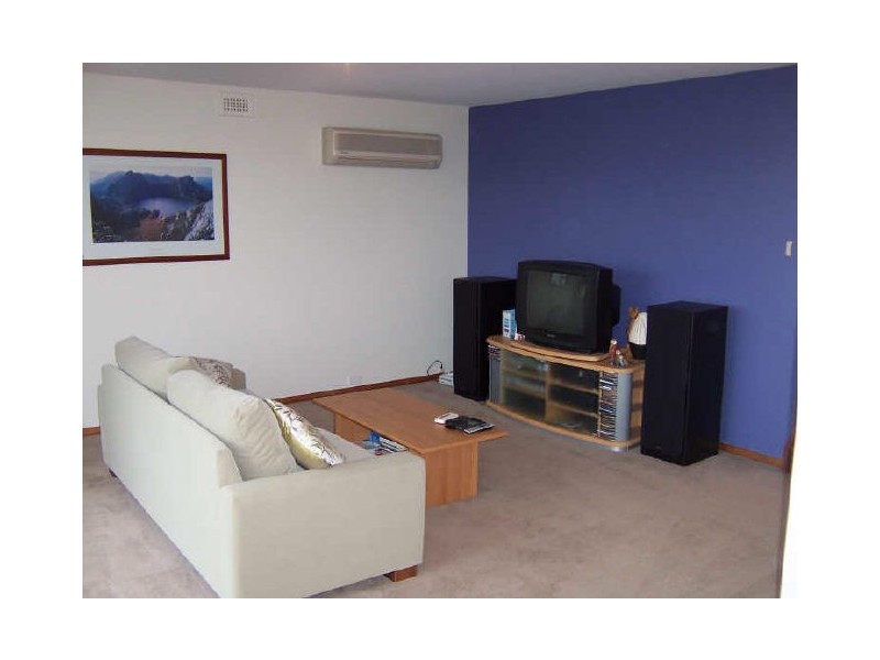 34 Talone Road, Blackmans Bay TAS 7052