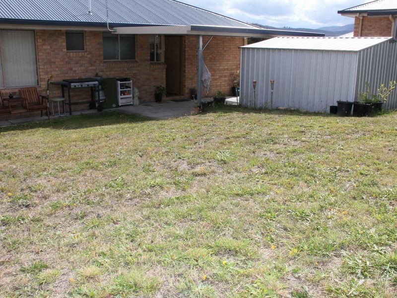 1/106 Redwood Road, Kingston TAS 7050