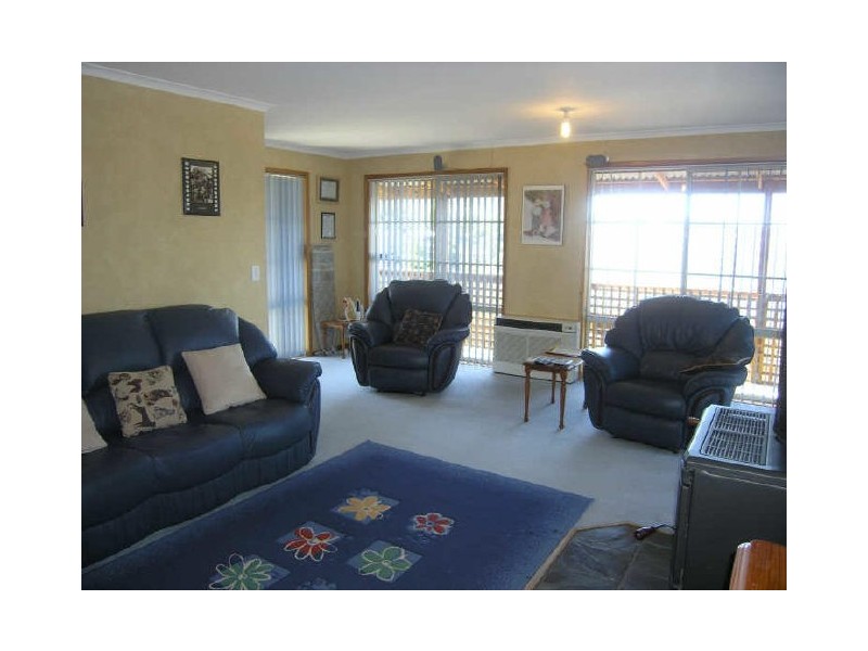 7 Sandra Drive, Blackmans Bay TAS 7052