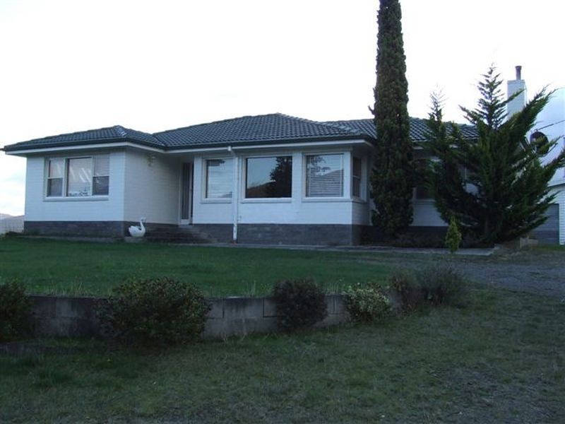2430 Main Road, Huonville TAS 7109