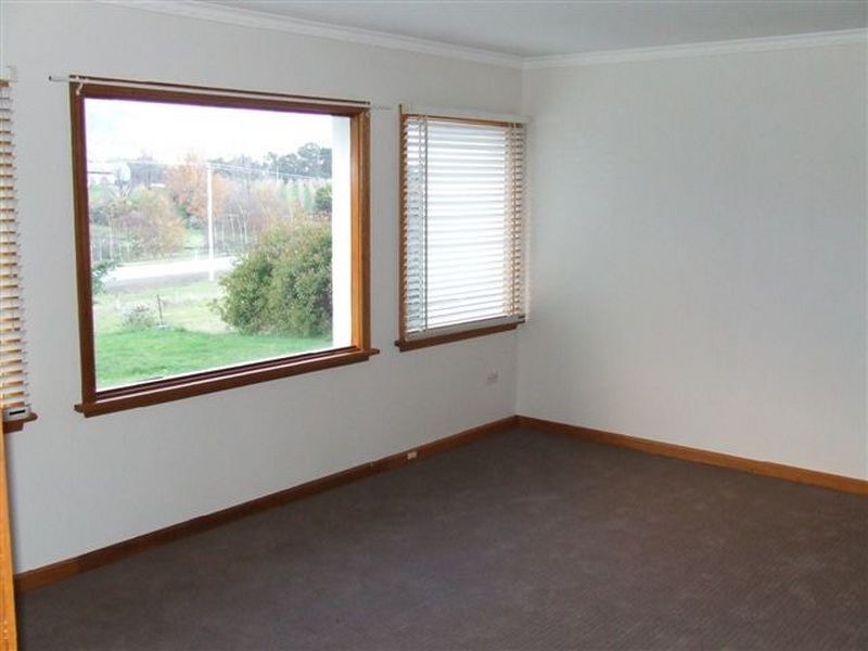 2430 Main Road, Huonville TAS 7109