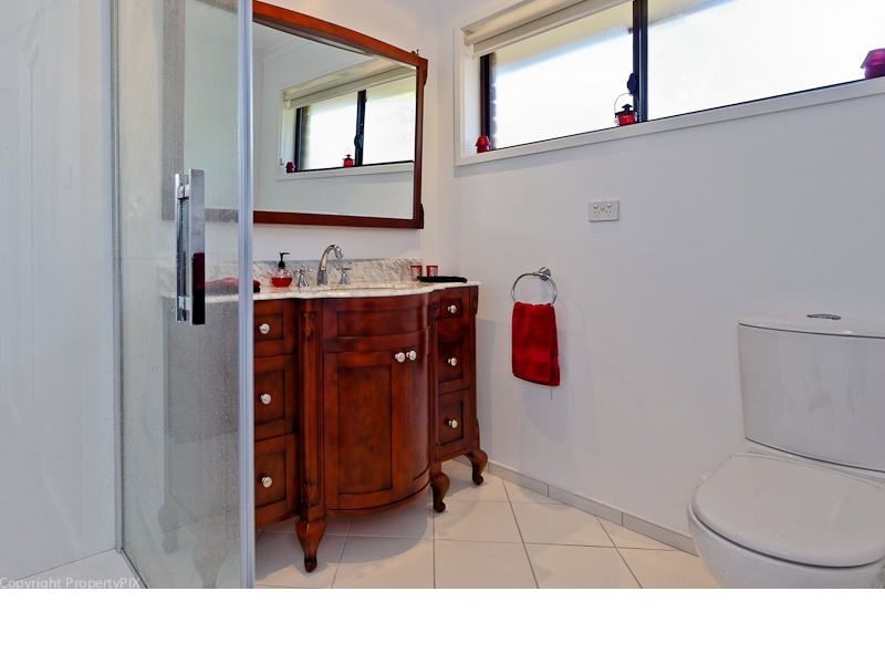 11 Willowbend Road, Blackmans Bay TAS 7052