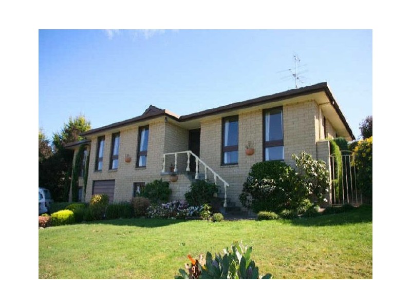 20 Hillside Drive, Blackmans Bay TAS 7052
