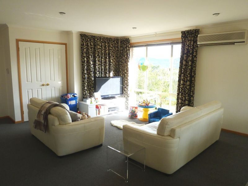 1/104 Redwood Road, Kingston TAS 7050
