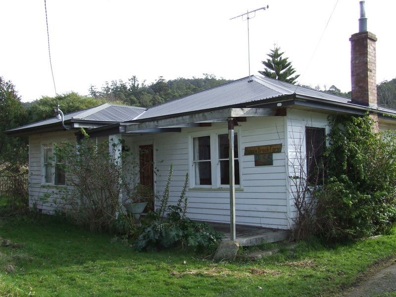 56 Pelverata Road, Sandfly TAS 7150