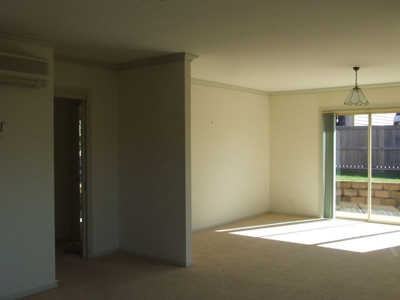 4/4 Home Avenue, Blackmans Bay TAS 7052