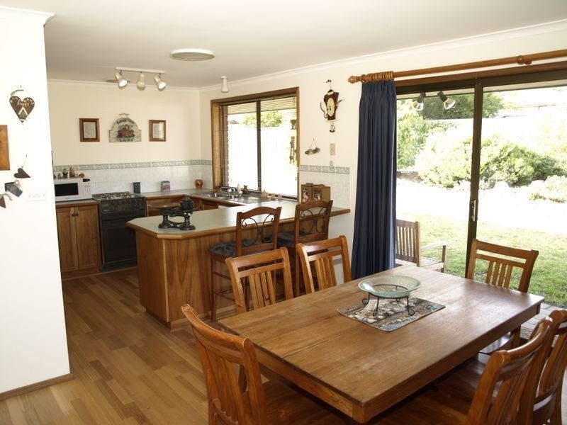 14 Serre Road, Kingston TAS 7050