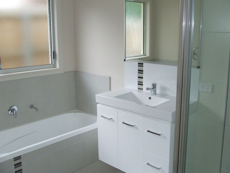 2/70 Auburn Road, Kingston TAS 7050