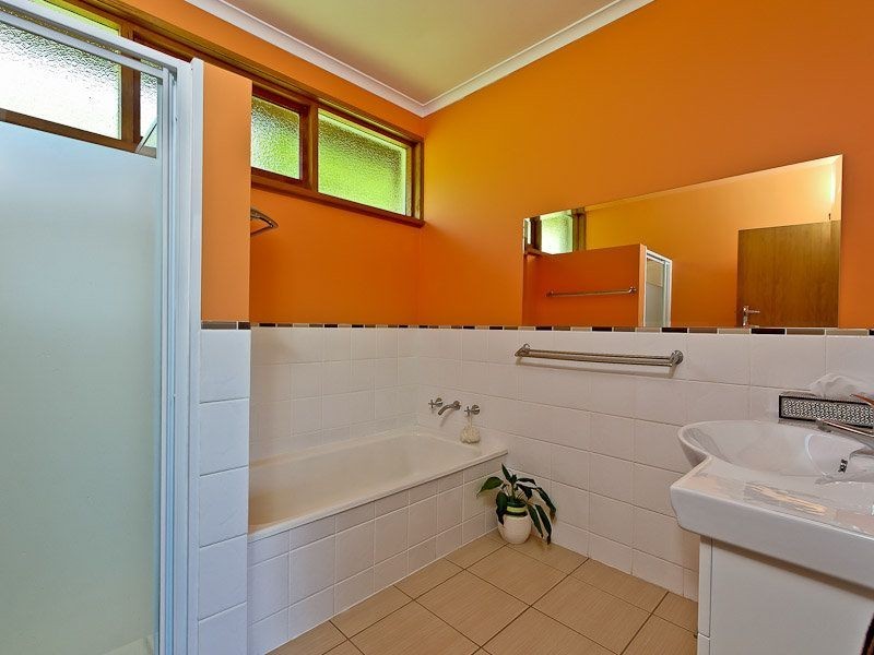 19 Fehre Court, Sandy Bay TAS 7005