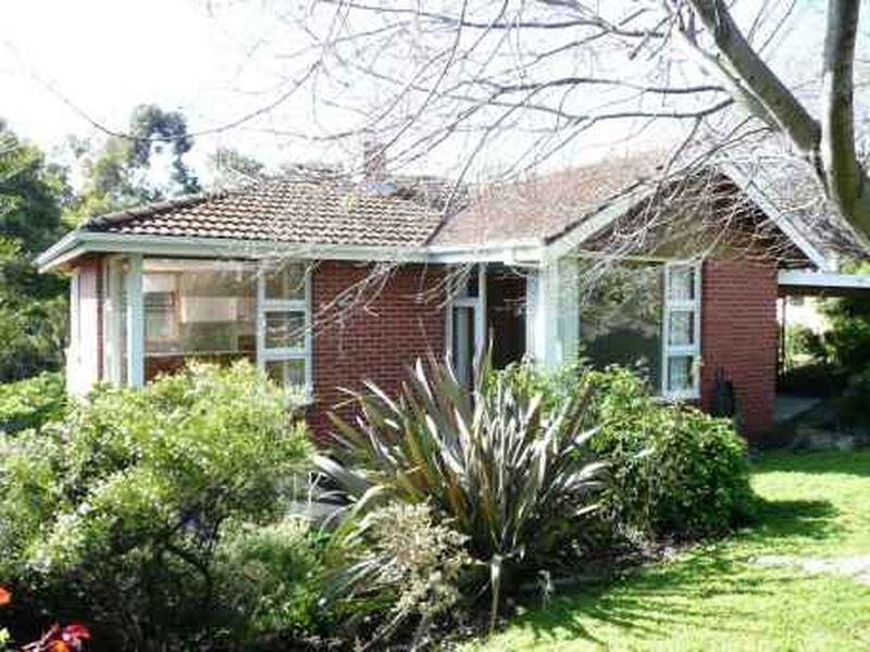 19 Fehre Court, Sandy Bay TAS 7005