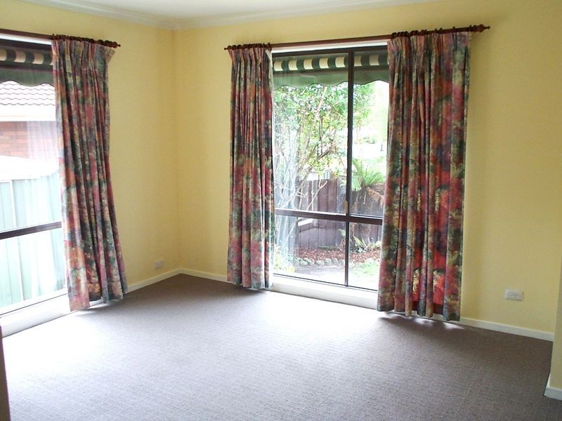 1B Suncoast Drive, Blackmans Bay TAS 7052