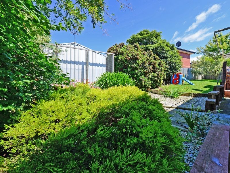 155 Roslyn Avenue, Blackmans Bay TAS 7052