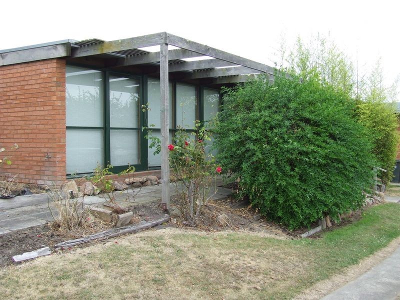 16 Nicholas Drive, Kingston Beach TAS 7050