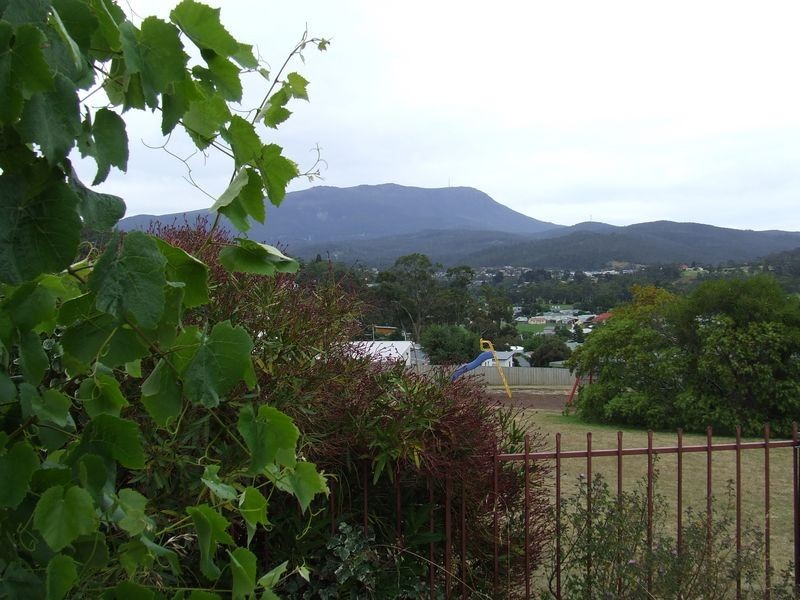 16 Nicholas Drive, Kingston Beach TAS 7050