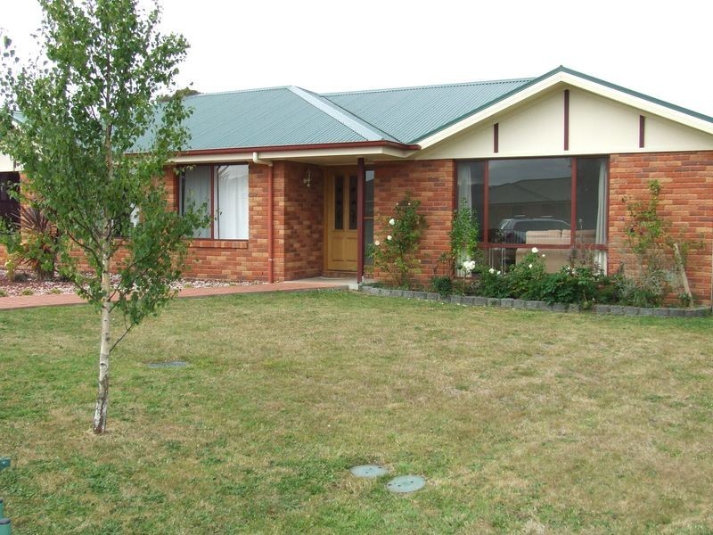 27 Manor Gardens, Kingston TAS 7050
