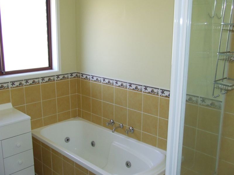 27 Manor Gardens, Kingston TAS 7050